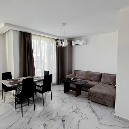Luxury & Stylish 2 Bedroom At An Excellent Location Apartamento