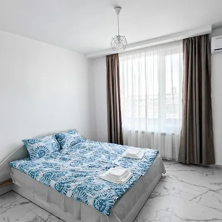 Luxury & Stylish 2 Bedroom At An Excellent Location Apartamento *